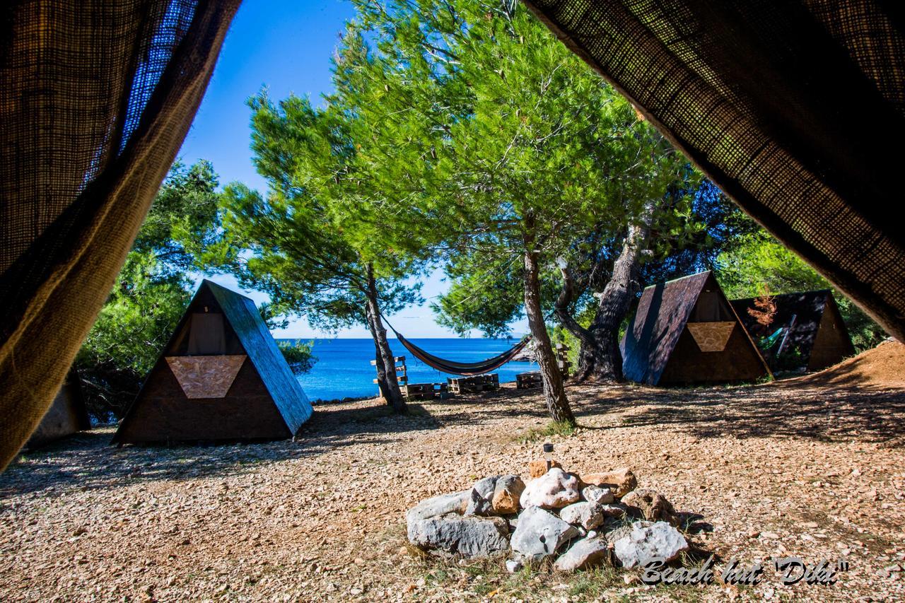 Cast Away - Eco Resort Zavala Dış mekan fotoğraf