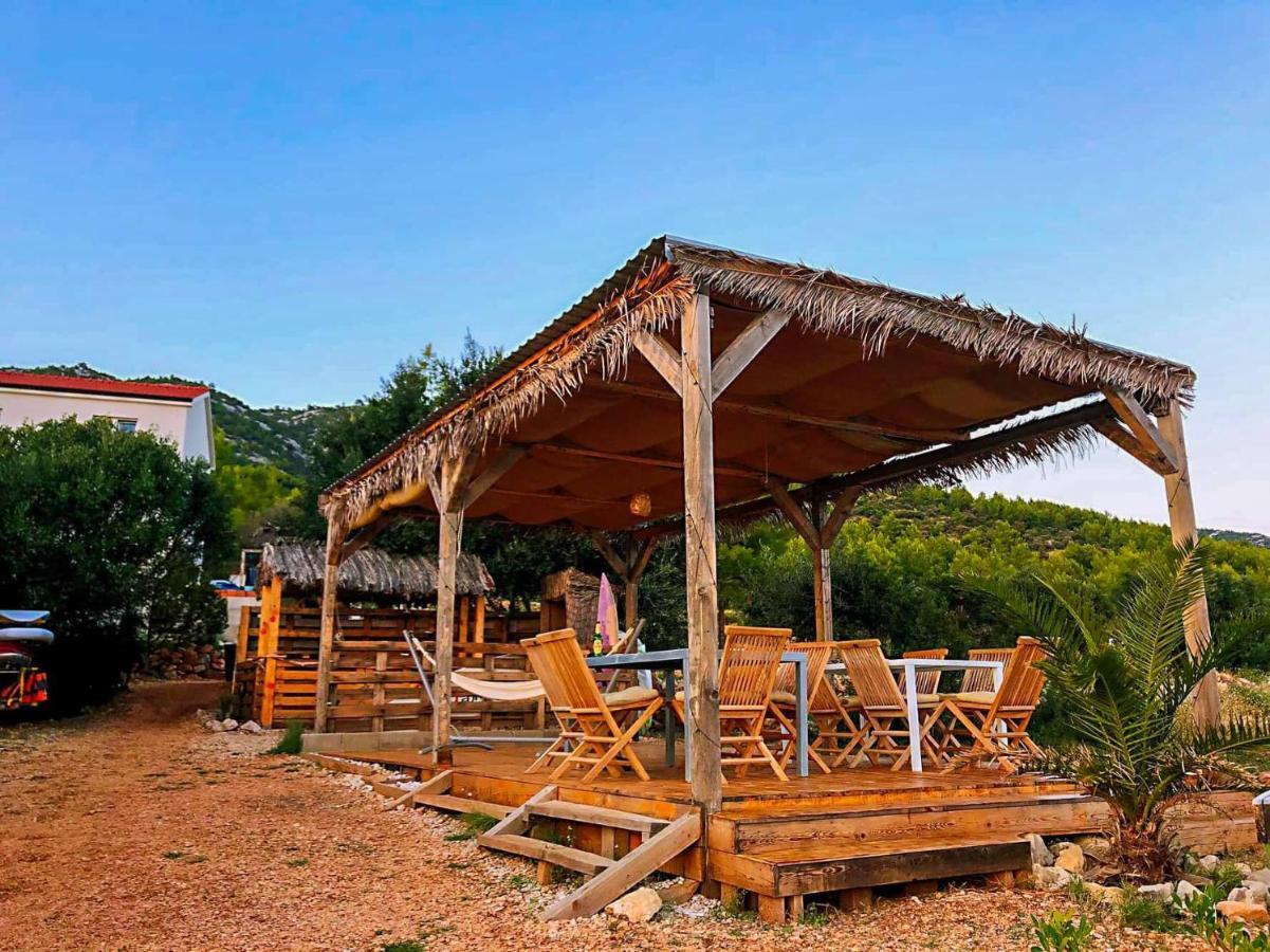 Cast Away - Eco Resort Zavala Dış mekan fotoğraf